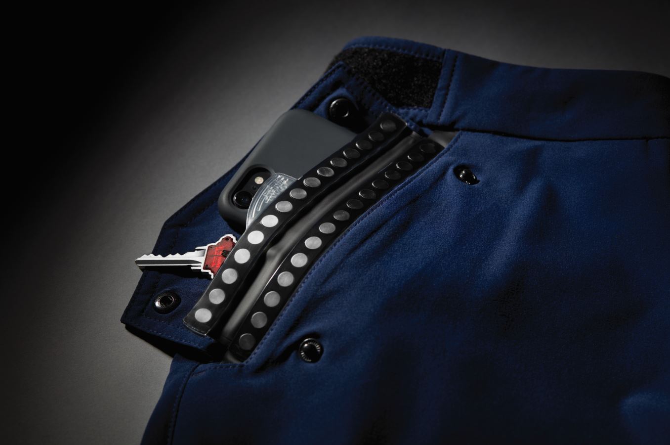 Badehose von O´Neill mit wasserdichter Tasche von FIDLOCK