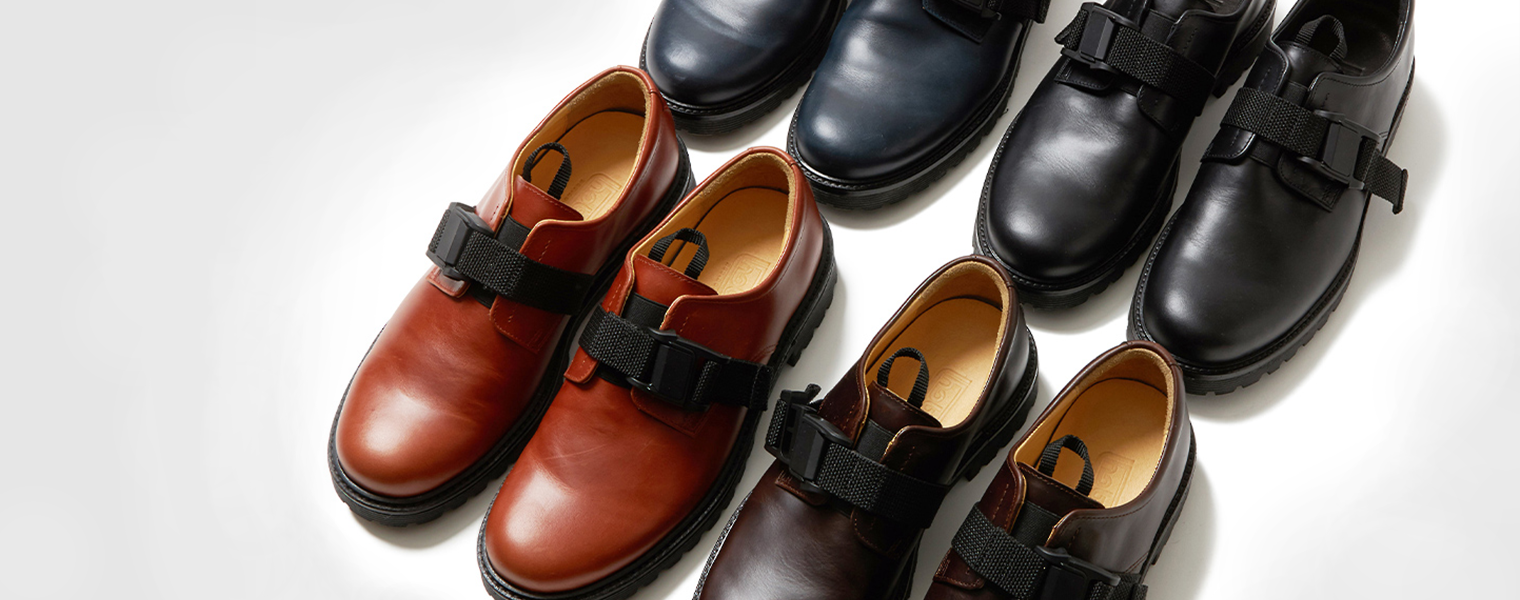 Footwear with FIDLOCK 
