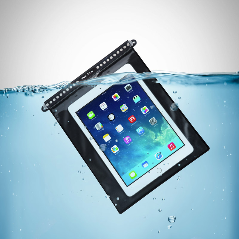 Example of the dry bag mega in transparent and black floating in water