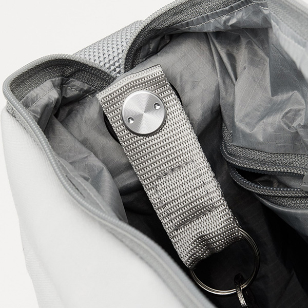 keychain in dryxx bag