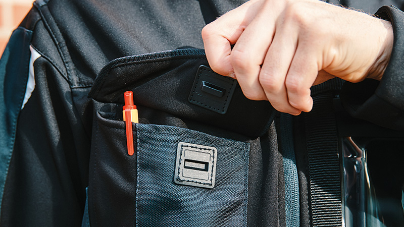 FIDLOCK fasteners on jacket as example for apparel