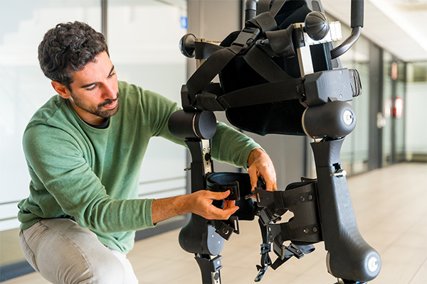 Gogos Exoskelett with fidlock fasteners