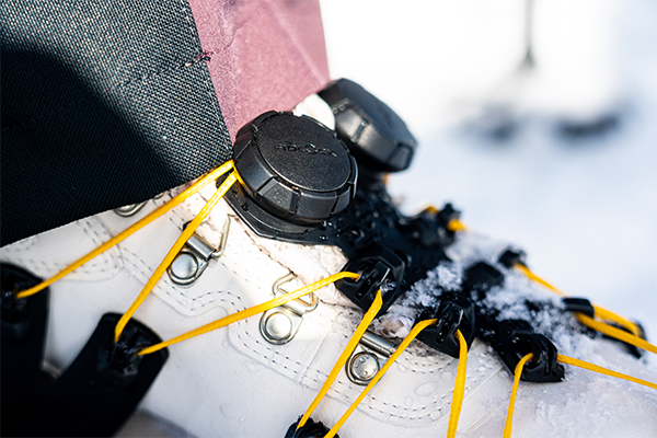 EVVO snowshoe with FIDLOCK buckle