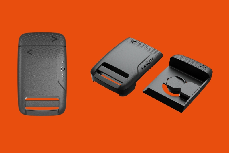 SNAP buckle 20 flat softline on orange background