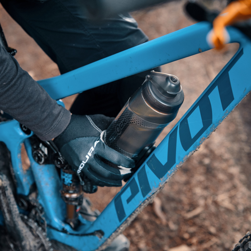 TWIST bottle 800 + bike base