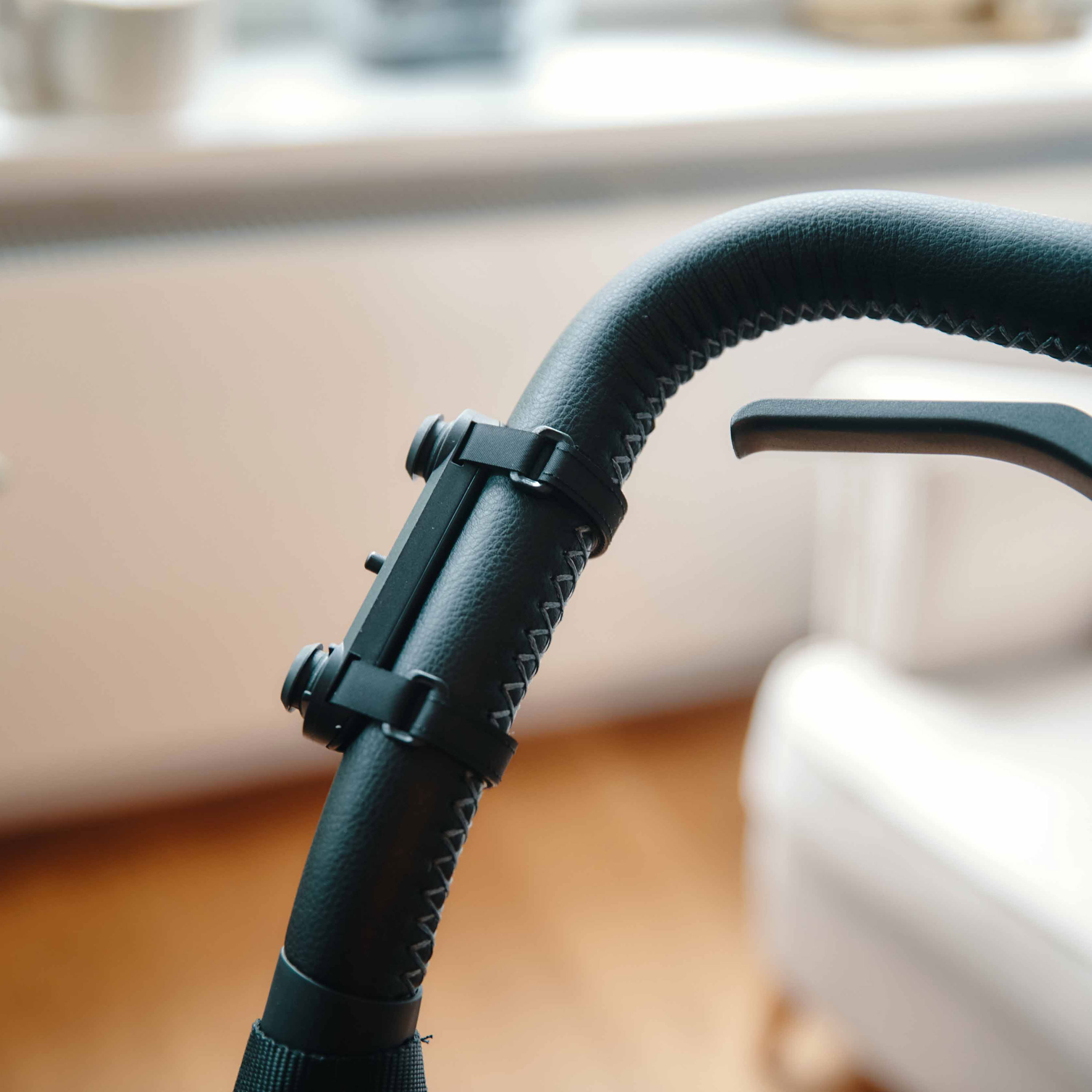 FIDLOCK_TWIST_stroller-base_befestigt