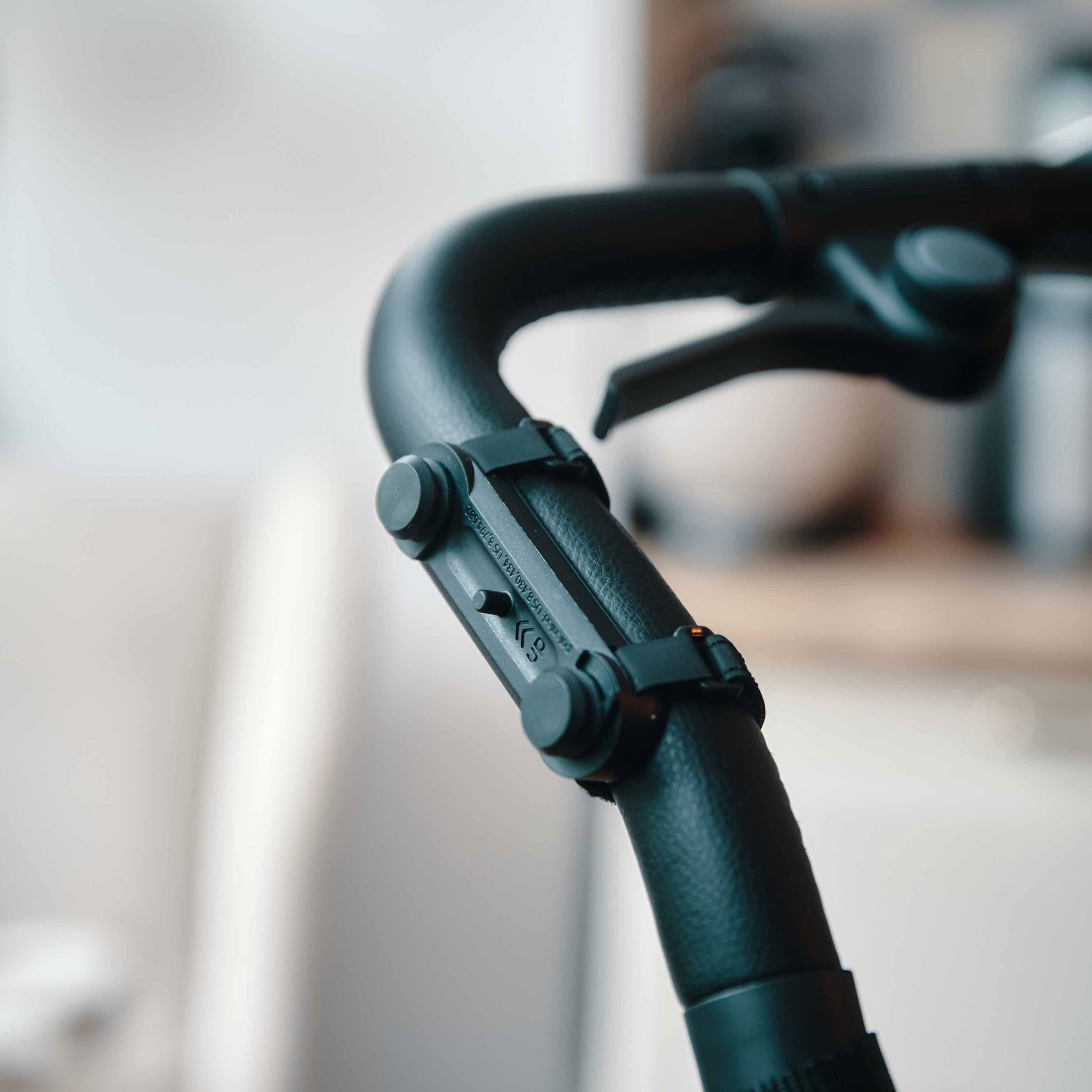 FIDLOCK_TWIST_stroller-base_Befestigung-(1)